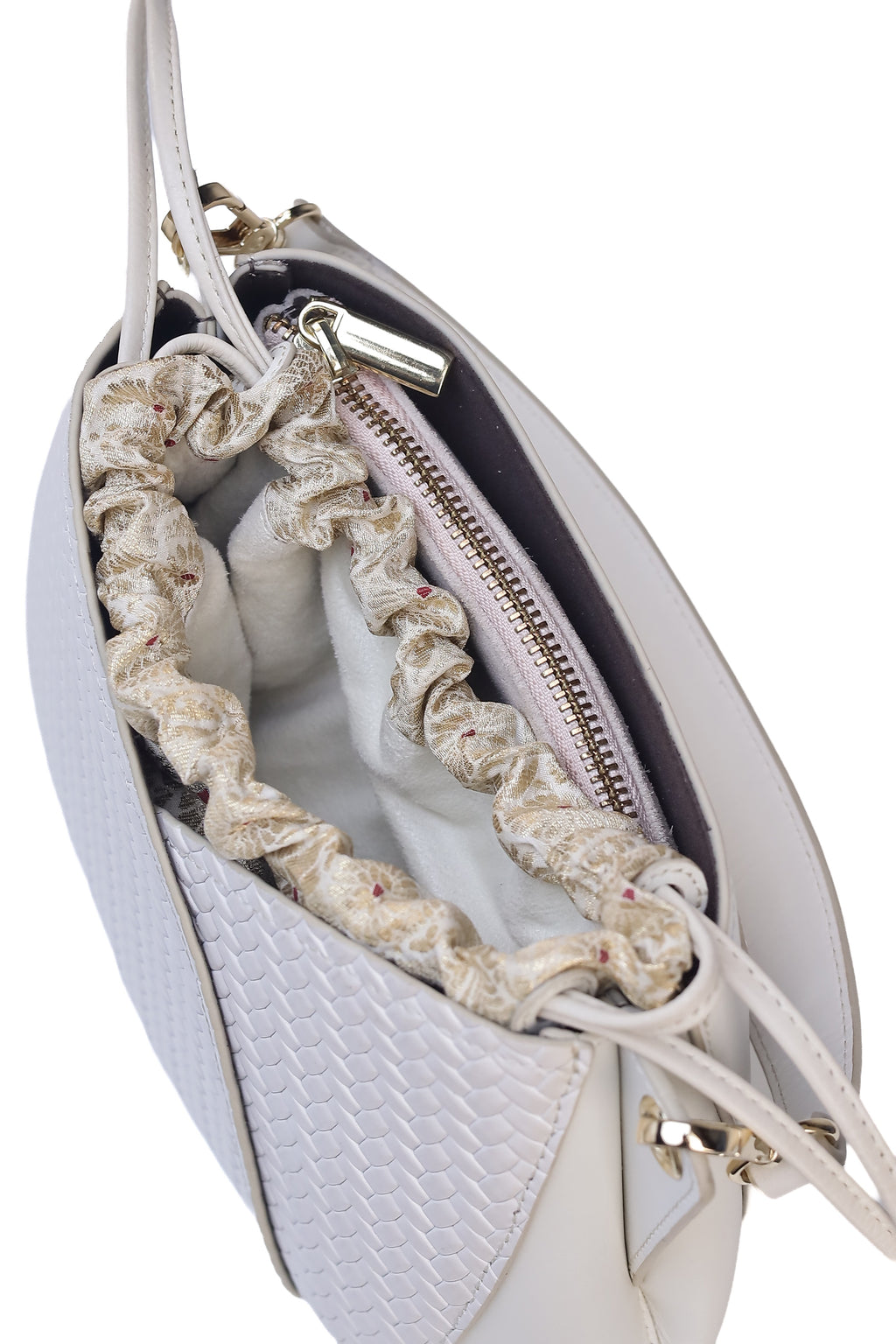 The Lotus (Ivory Dust White)
