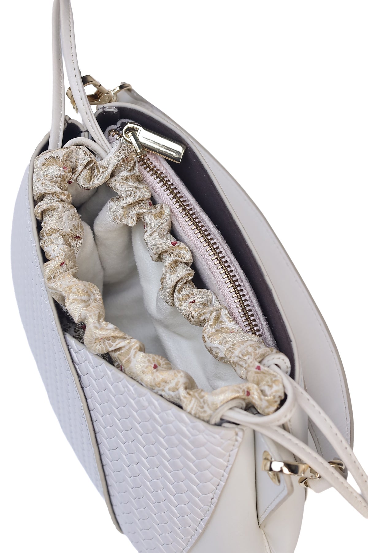 The Lotus (Ivory Dust White)
