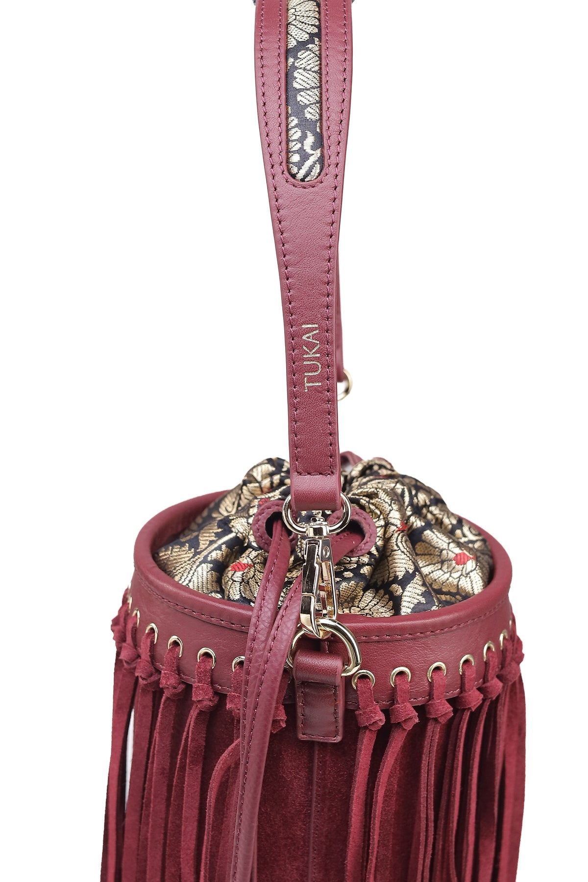The Bucket - Fringe (Rum Raisin - Cranberry)